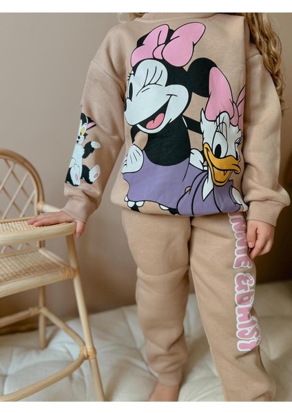 Karakter Baskılı Kız Çocuk Takım modelleri
