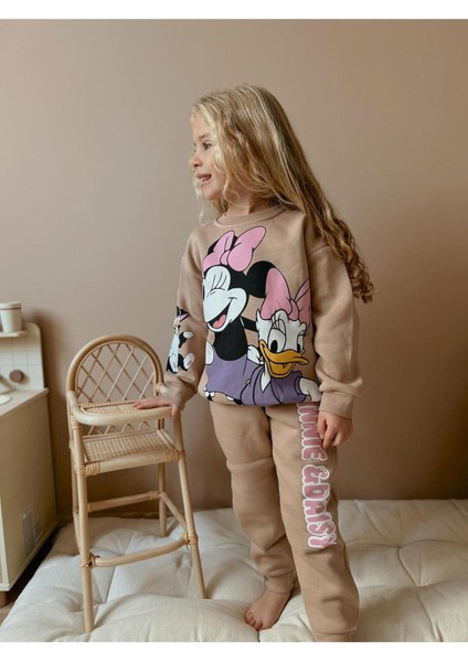 Karakter Baskılı Kız Çocuk Takım fırsatları