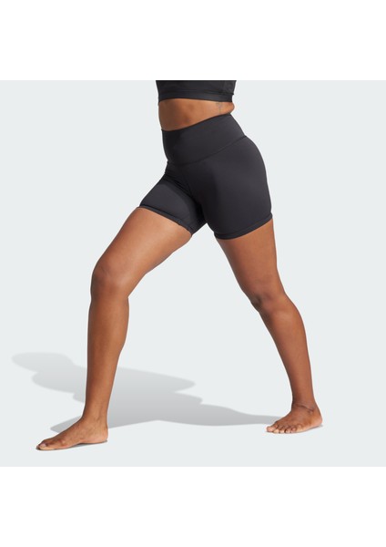 Performance IL7325 All Me 5-Inch Short Leggings