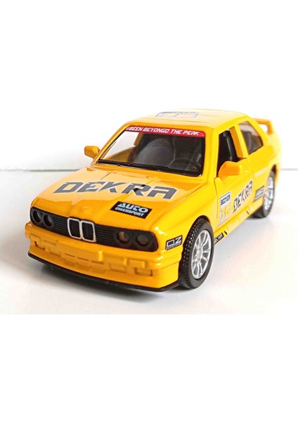 1:36 Ölçek Sesli Işıklı Modeldir Kapıları Açılır. Çek-Bırak Sürtmeli Bmw M3 E30 Dtm