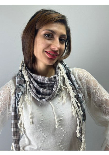 Çift Taraflı Desenli Kadın Fular Şal 170X40 cm fiyatları