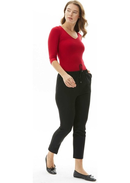 Beli Bağcıklı Boru Paça Pantolon indirimleri