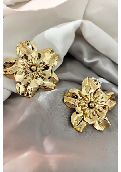 Parlak Gold Rengi Metal Büyük Çiçek Küpe fırsatları