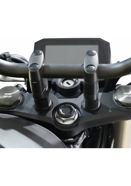 Honda CB750 Hornet 2023-2024 Uyumlu Gidon Yükseltme Siyah