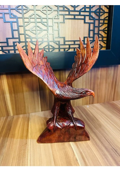 Doğal Ahşap Kartal Heykeli El Yapımı Şahin Atmaca Yırtıcı Kuş Figürü Dekoratif Hediyelik