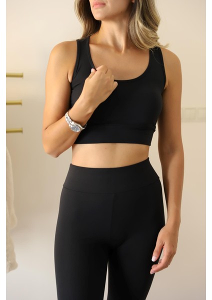 Siyah Dalgıç Atlet