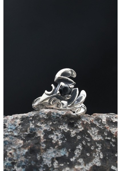 Siyah Zirkon Taşlı Akrep Figürlü 925 Ayar Gümüş Erkek Yüzüğü Ayarlanabilir 901365 fiyatları