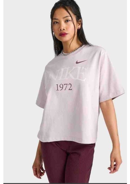 Nike sportswear Kadın Pembe Günlük Stil T-Shirt FQ6600-019 fiyatları