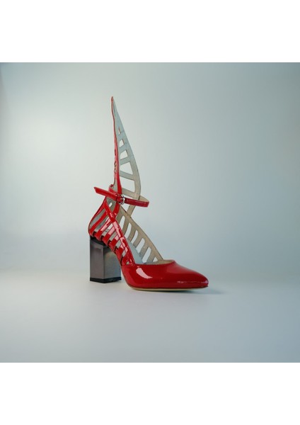 + Stiletto B1028
