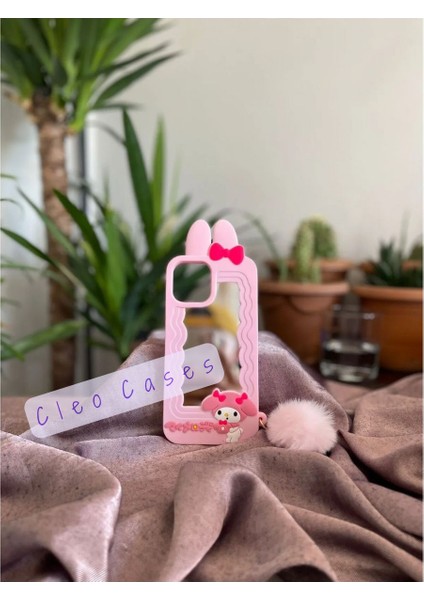 iPhon Ayfon 13 Pro Uyumlu My Melody Detaylı Anime Figürlü Yumuşacık Hamur Kılıf