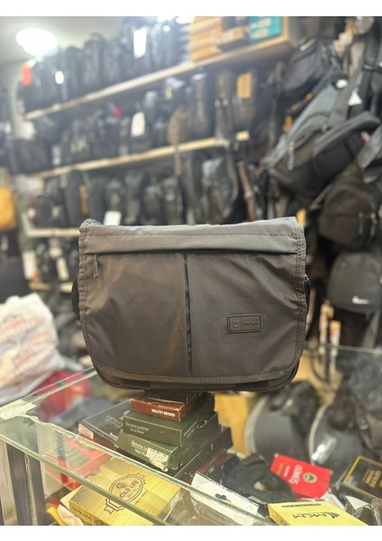 Bagslaab Siyah Renk Su Geçirmez Kumaş El ve Omuz Çantası