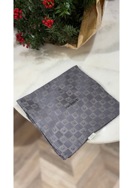 K.cacharel Logolu Ipek Koton Jakar Eşarp