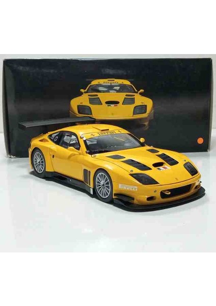 Ferrari 575 Gtc Evoluzione (1:18 Ölçek Diecast Metal Araba)