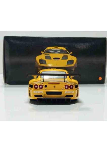 Ferrari 575 Gtc Evoluzione (1:18 Ölçek Diecast Metal Araba)