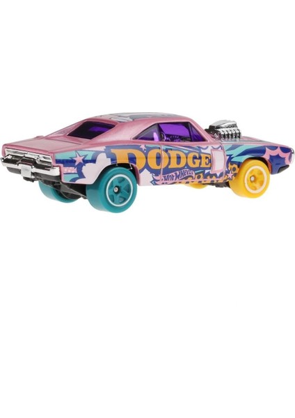 Tekli Arabalar 70 Dodge Charger R/t HTD47