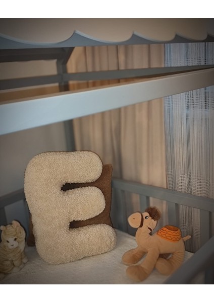 Peluş E Harf Yastık, Dekoratif Kırlent, Kuzu Teddy Kumaş, Büyük Boy , Tüm Harfler ,boncuk Elyaf Dolgu