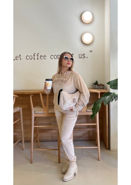 Bej Çantalı 3lü Kadife Sweatshirt Takım modelleri