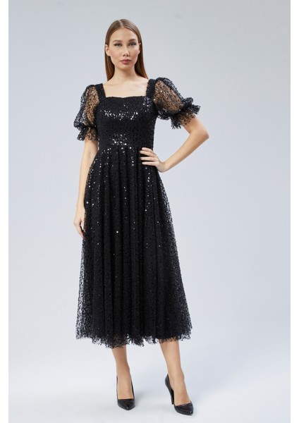 Kalp Yaka Inci Boncuklu Abiye Elbise