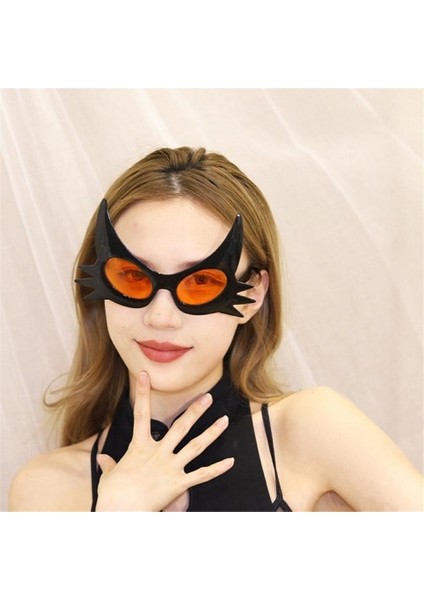 Siyah Renk Bıyık Tasarımlı Kedi Gözlüğü fiyatları