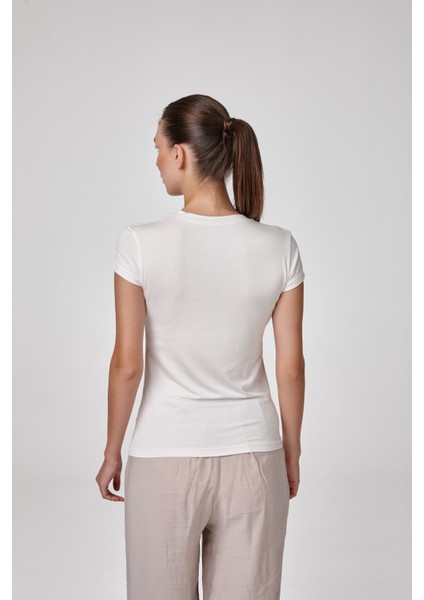 Kadın Kısa Kollu V Yaka Body T-Shirt Fit Kalıp fiyatları