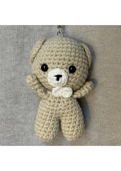El Örgüsü Amigurumi Papyonlu Ayı Anahtarlık - Bej modelleri