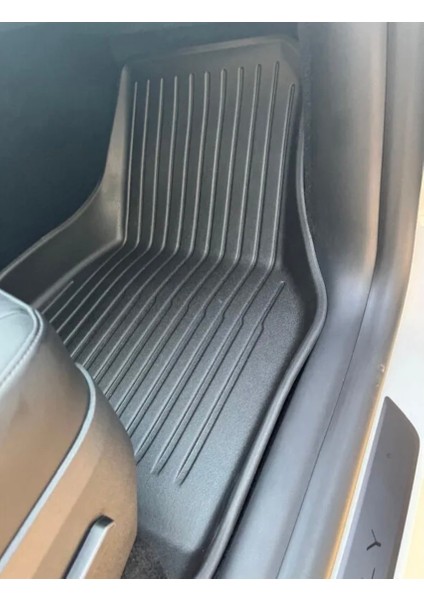 Li Parts Tesla Model Y TPE 3D Premium Havuzlu Paspas Seti 3,5 mm kalınlık