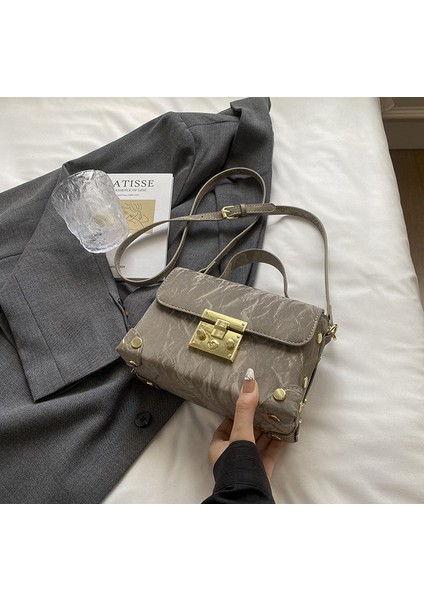 Yeni Çapraz Kutu Çanta Moda ve Çok Yönlü Omuz Çanta (Yurt Dışından) fiyatları