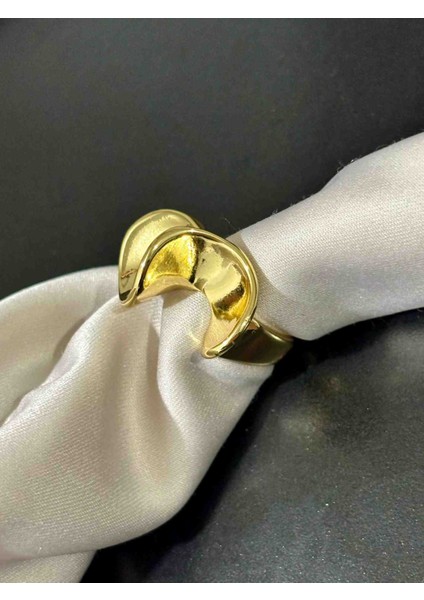 Kıvrım Model Gold Ayarlanabilir Yüzük