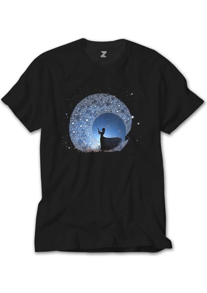 Woman Watching The Stars In The Sky Siyah Tişört