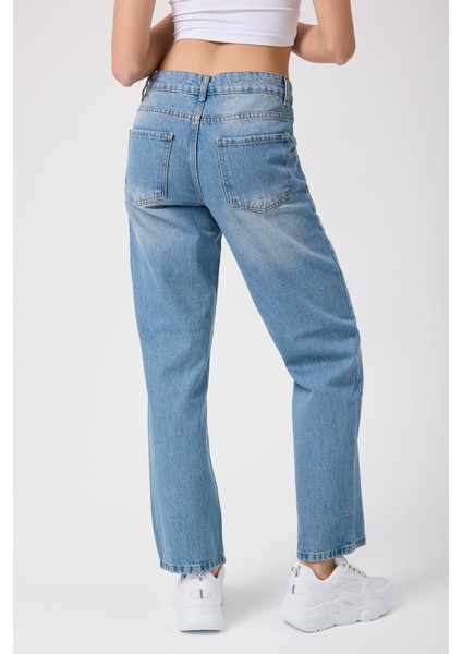 Kadın Regular Fit Mavi Jeans
