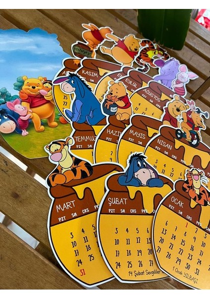 Winnie The Pooh 2025 Şövale Ayaklı Özel Tasarım Takvim