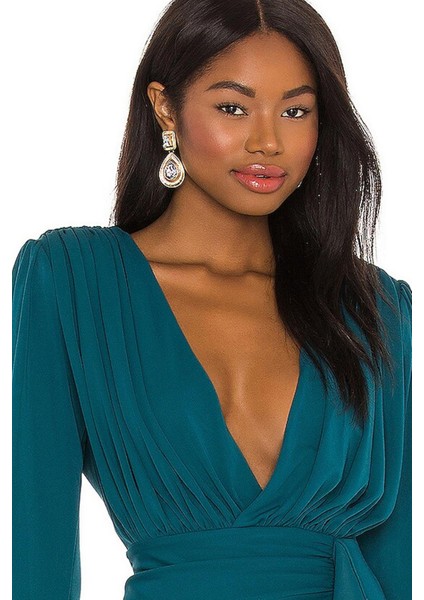 Işık Damlası Büyük Taşlı Sallantılı Küpe modelleri