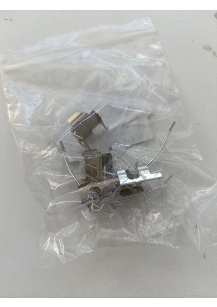 AE111 1,6 Ön Fren Balata Sac Takımı 1998-1999-2000-2001 04947-33130