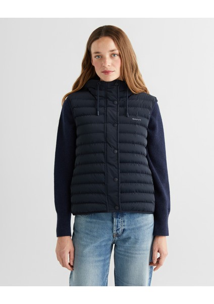 Kadın Lacivert Regular Fit Kapüşonlu Kapitone Yelek 47124301T.433 fırsatları