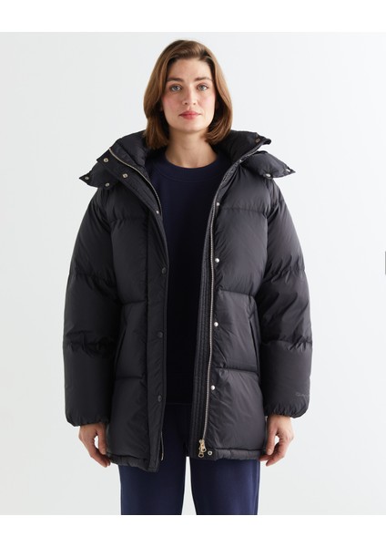 Kadın Siyah Relaxed Fit Kapüşonlu Mont 4700347.5
