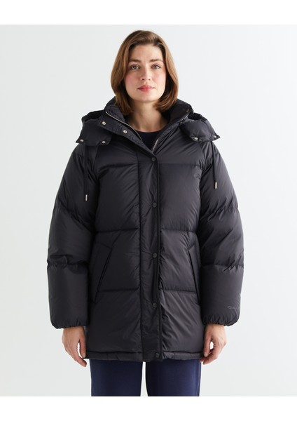 Kadın Siyah Relaxed Fit Kapüşonlu Mont 4700347.5