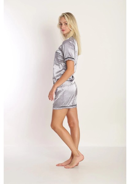 Sonsuz Şıklık Saten Şortlu Gömlek Yakalı Pijama Takımı fırsatları