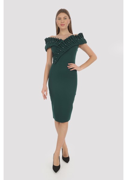 Pile Detaylı Taşlı Elbise