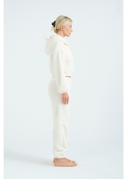Yumuşak Peluş Eşofman & Pijama Takımı fiyatları