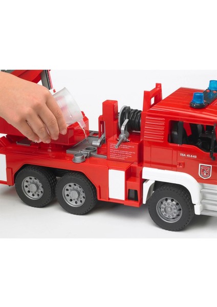 Nessiworld Bruder Man Merdivenli Itfaiye Aracı BR02771 modelleri