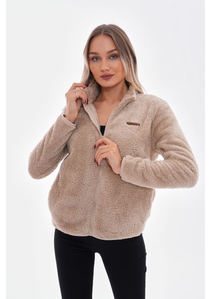 Peluş Dik Yaka Fermuarlı Mont modelleri