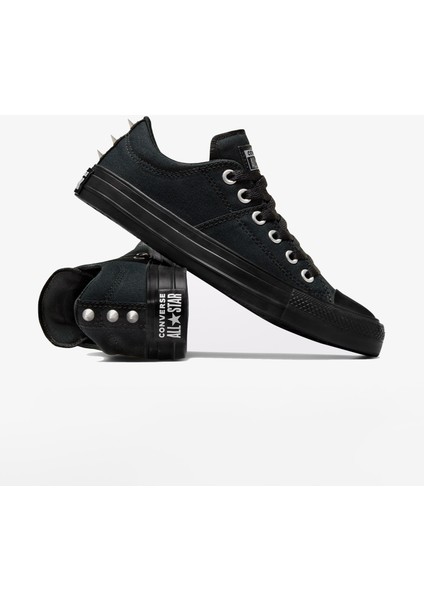 Chuck Taylor All Star Madison Studded Kadın Siyah Sneaker fırsatları