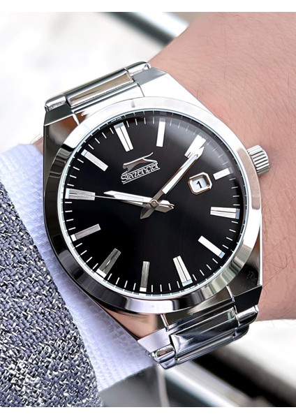 SL.1.372 Slazenger Çelik Kordon Takvimli 5 Atm Su Geçirmez Erkek Kol Saati