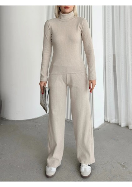 Kadın Boğazlı Yaka Rahat Kesim Alt Üst Takım fiyatları