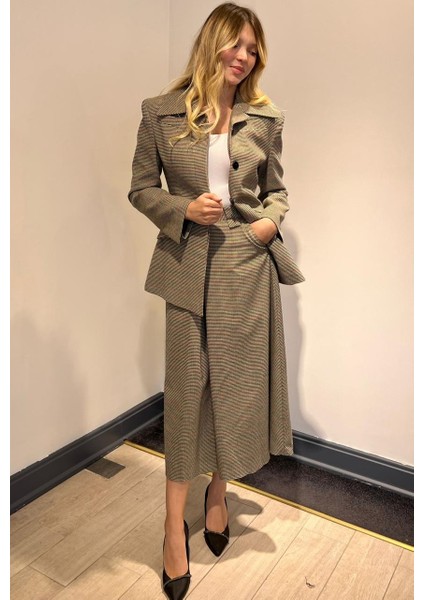 Ekoseli Modern Takım