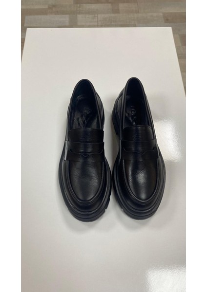 Julia Deri Siyah Anatomik Kadın Loafer