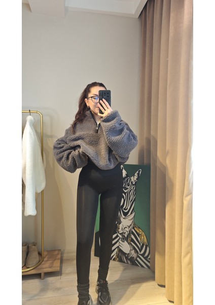 Antrasit ve Vanilya Renkli Oversize Kuzu Peluş Polar - Pamuklu Yumuşak ve Sıcak Tasarım