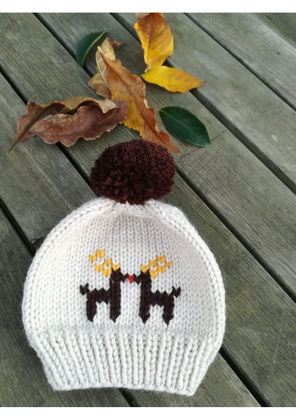 Geyik Desenli El Örgüsü Unisex Çocuk Bere