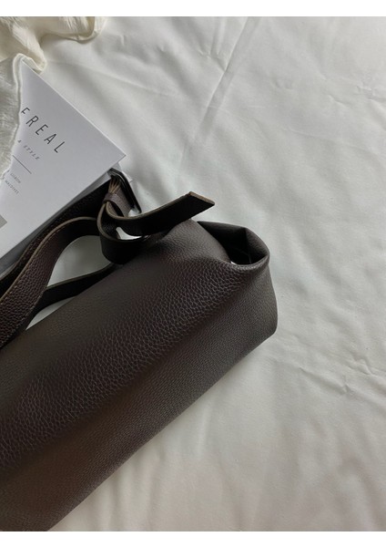 Nicole Kadın Acı Kahve Tasarım Askılı Çanta fırsatları