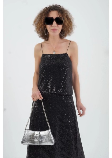 Siyah Ip Askılı Pul Payetli Kısa Bluz